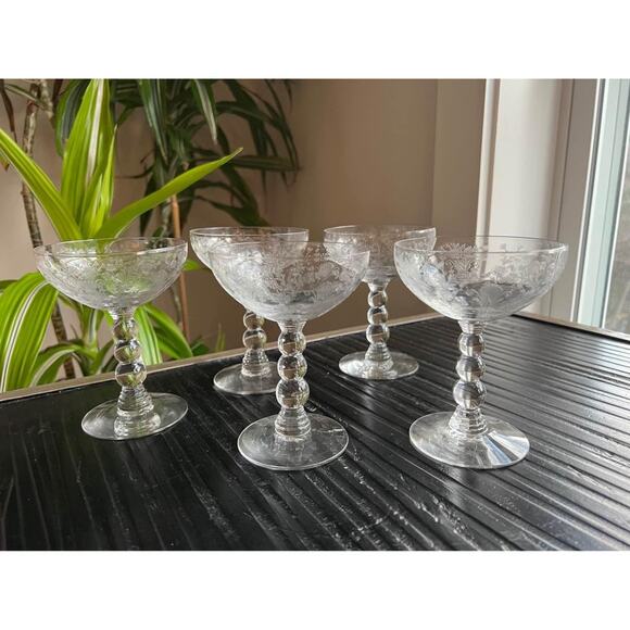 Set of 5 Duncan Miller First love crystal etched champagne sherbet glasses - Picture 2 of 5